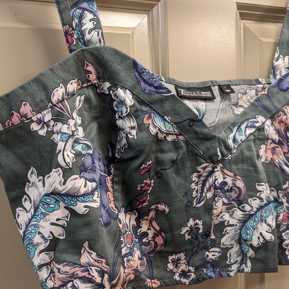 7th Avenue Design Studio NY & Co Floral Cropped Halter Top - Size Large - Picture 8 of 14
